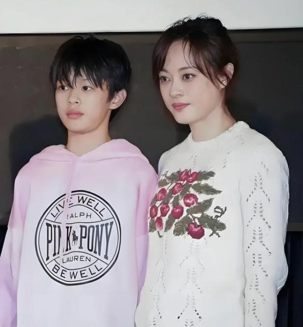 衡牛所 孙俪儿子真争气！14岁身高1米7不要娱乐圈只要CBA，颜值高还努力